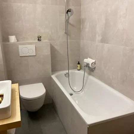 Le Petit Paradis